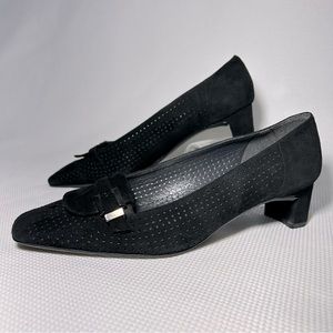 Stuart Weitzman Black suede pumps size 7.5